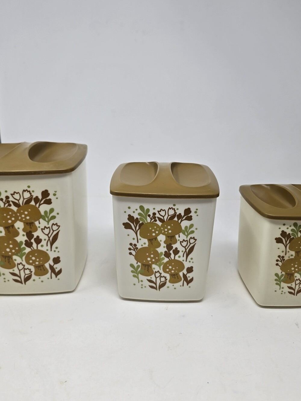 Vintage Mushroom 80s 70s Plastic Nesting Brown Earthy Canisters